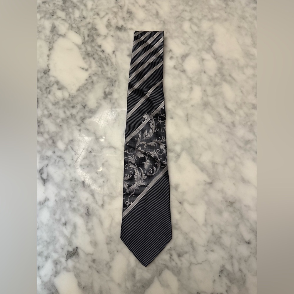 Versace Black and Gray Patterned Tie